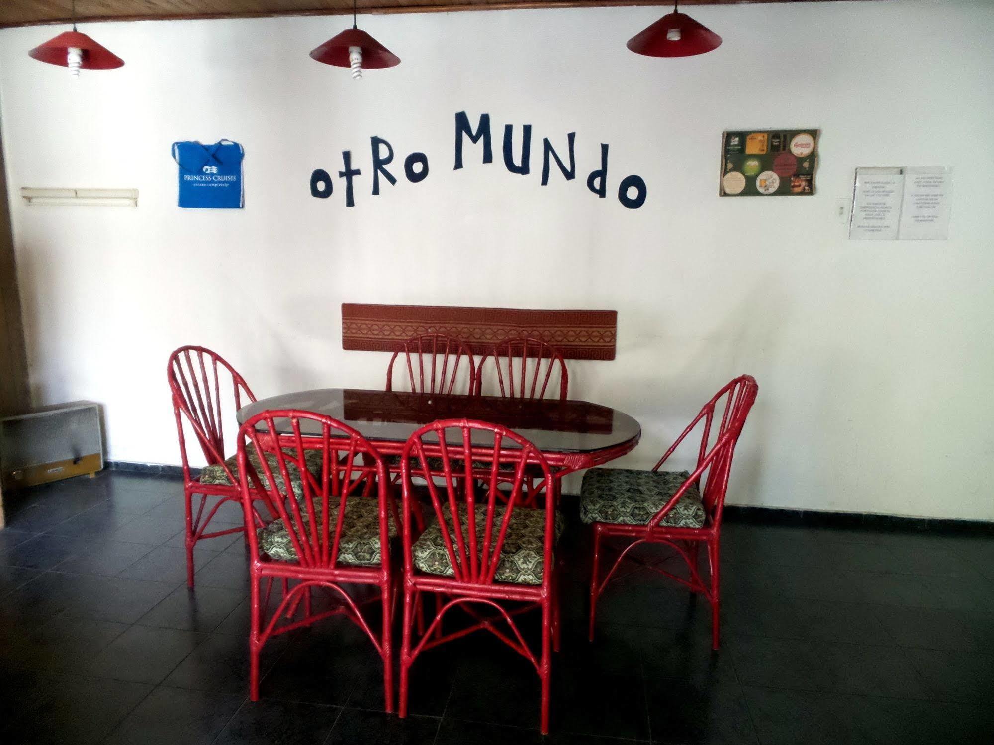 Hostel Otro Mundo Capdevila Exterior foto